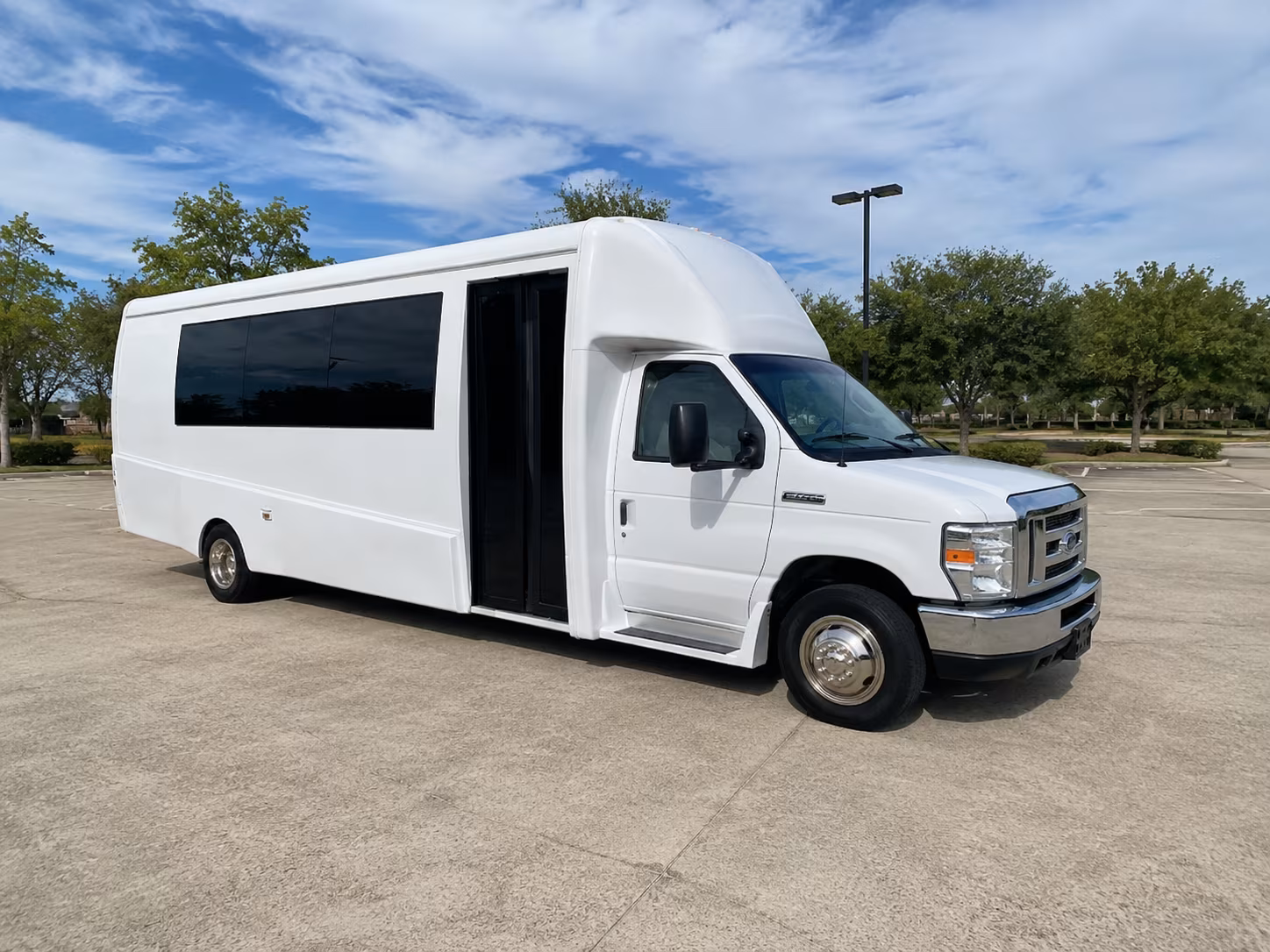 bachelor and bachelorette party buses in salinas